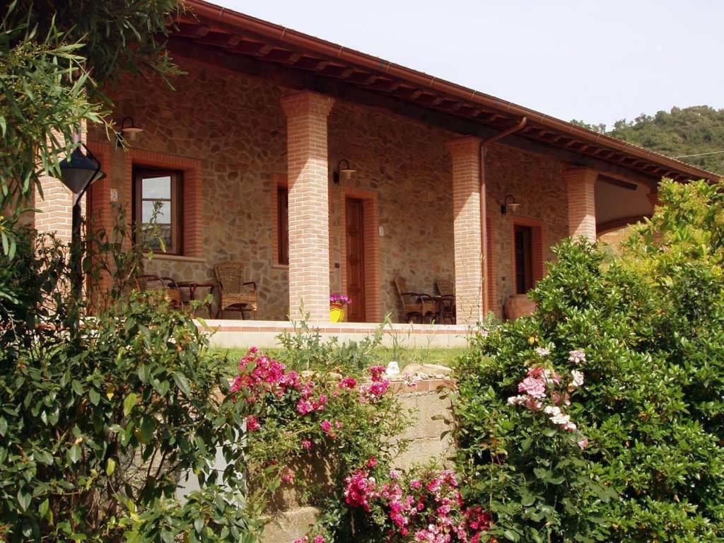 Agriturismo La Banchella Scarlino Bagian luar foto